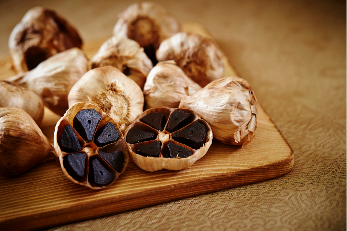 Black Garlic (1)